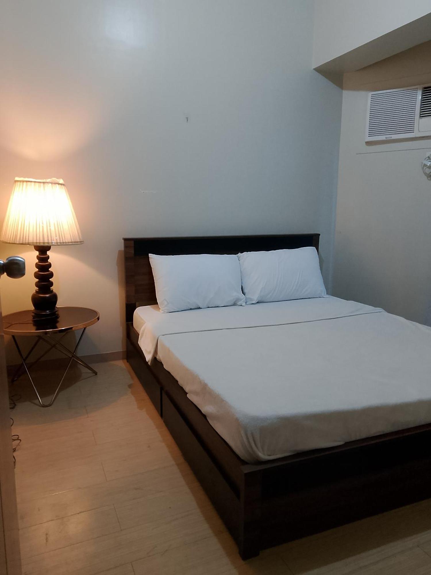 Roxas Blvd Stunning Studio Condo Near Us Embassy Manila Exterior photo